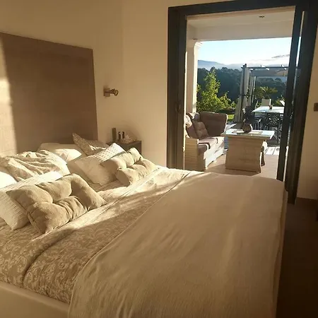 20m2 Dans Piscine Jacuzzi Homestay szállás *